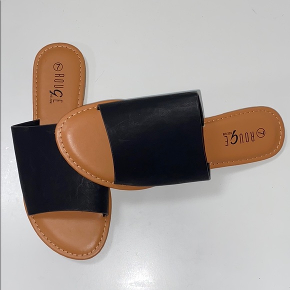 ‼️SLIPPER BUNDLE‼️ - Picture 6 of 7